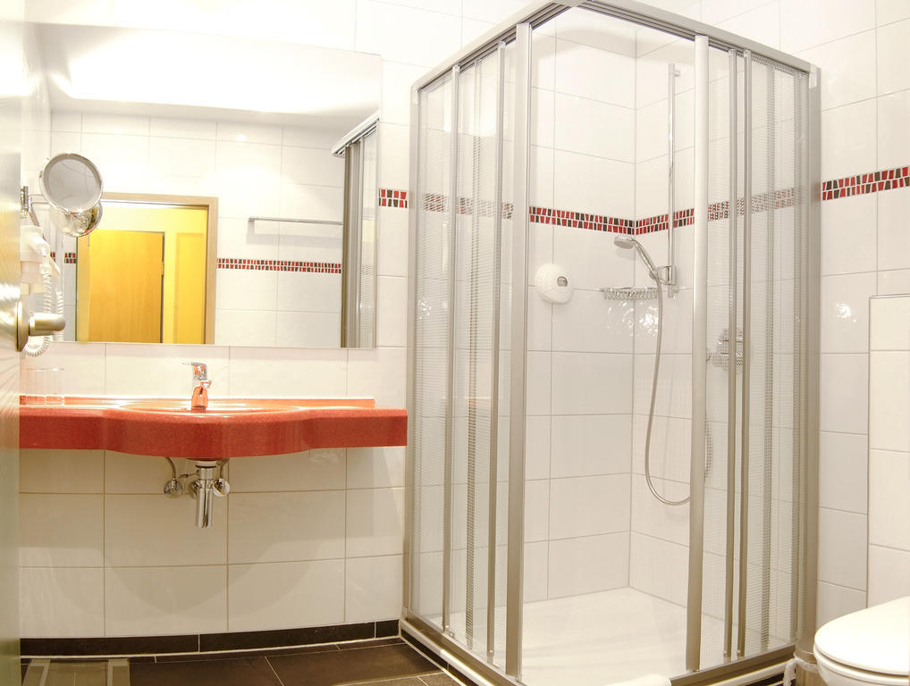 Hotel Buegener Gronau  Phòng bức ảnh